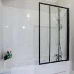 2 Bright Bedrooms, Terrace & Parking, Near Geneva *