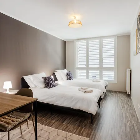 2 Bright Bedrooms, Terrace & Parking, Near Geneva