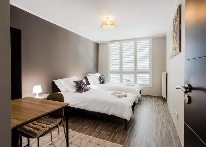 2 Bright Bedrooms, Terrace & Parking, Near Geneva